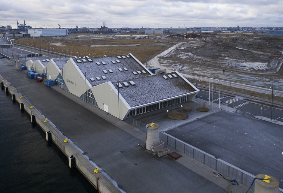 Tag på terminal i Nordhavn med ovenlys i polycarbonat
